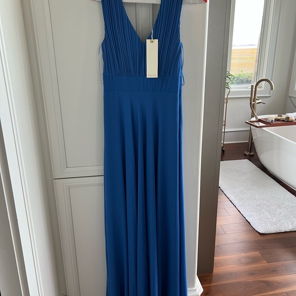 Bought in Italy to wear in the States. It didn’t fit. Pristine condition. - Picture 2 of 4